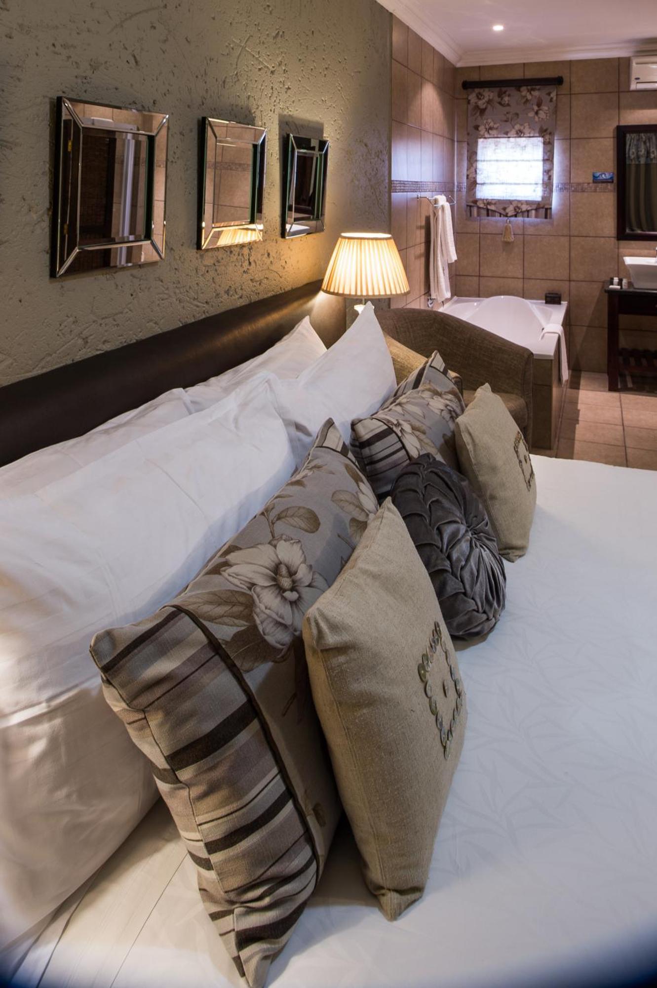Villa Bali Luxury Guesthouse Bloemfontein Zimmer foto
