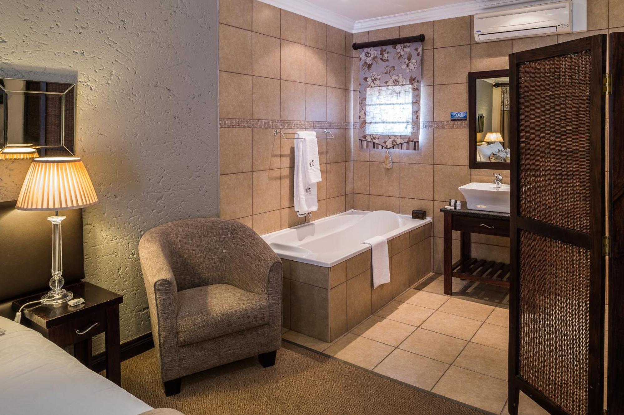 Villa Bali Luxury Guesthouse Bloemfontein Zimmer foto