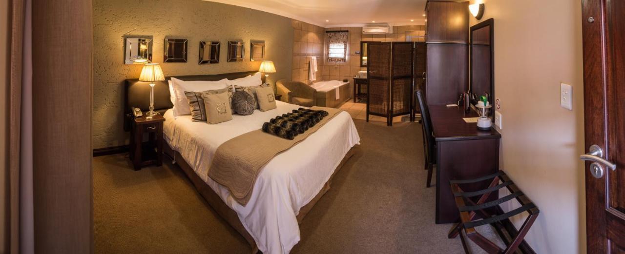 Villa Bali Luxury Guesthouse Bloemfontein Exterior foto